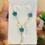Blue Clover Pearl Necklace Set