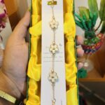 🌼 Luxury White Flower Bracelet